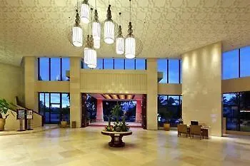 Gentle Grown Sanya Seashore Hotel